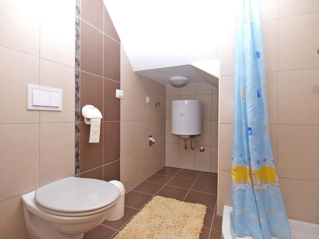 Apartments Elvis 1299 Vrsar Exterior photo
